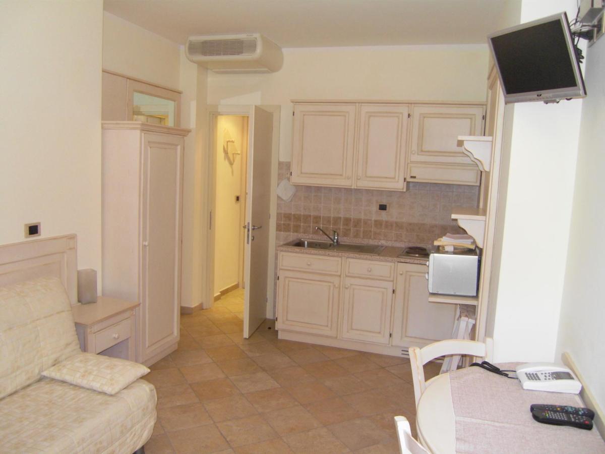 Residence Panama Alassio Eksteriør bilde